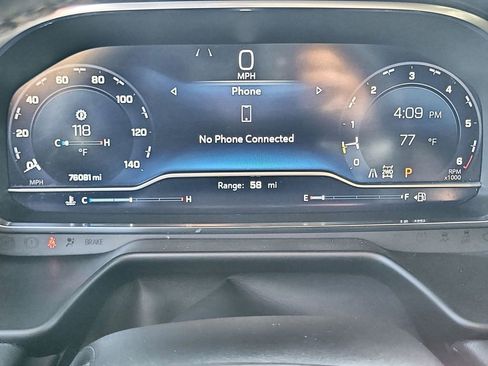 Used 2023 Chevrolet Suburban High Country image 12