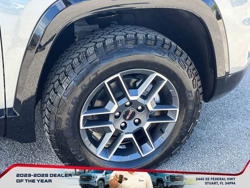 New 2026 GMC Terrain AT4 w/ Convenience Package III image 21