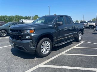 Used 2019 Chevrolet Silverado 1500 Custom w/ Custom Convenience Package AWD/4WD video 1