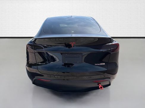 Used 2023 Tesla Model Y Performance AWD/4WD image 7
