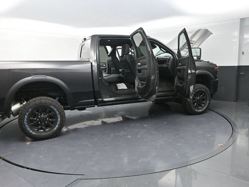 Used 2025 RAM 2500 Power Wagon AWD/4WD image 36