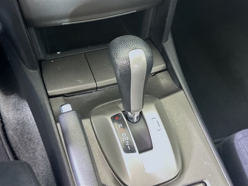 Used 2011 Honda Accord LX image 23