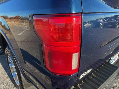 Used 2019 Ford F150 Lariat w/ Equipment Group 502A Luxury image 11