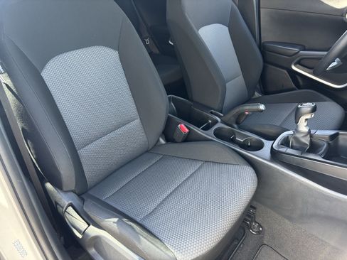 Used 2020 Kia Soul LX FWD image 8