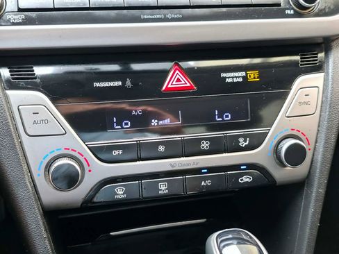 Used 2018 Hyundai Elantra Value Edition FWD image 24