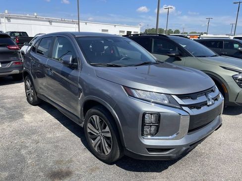 Used 2024 Mitsubishi Outlander Sport SE AWD/4WD image 13