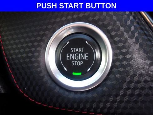 Used 2025 Chevrolet Equinox RS FWD image 2