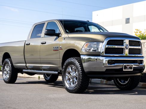 Used 2013 RAM 2500 Tradesman w/ Chrome Appearance Group AWD/4WD image 13