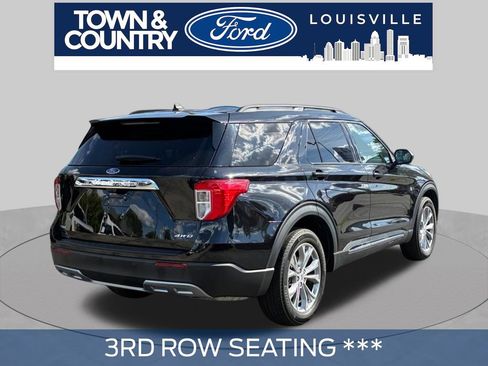 Used 2024 Ford Explorer XLT w/ Equipment Group 202A AWD/4WD image 3
