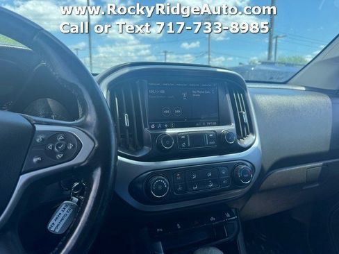 Used 2022 Chevrolet Colorado LT w/ Fleet Safety Package RWD image 27