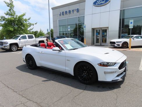 Used 2019 Ford Mustang GT Premium w/ GT Performance Package RWD image 2