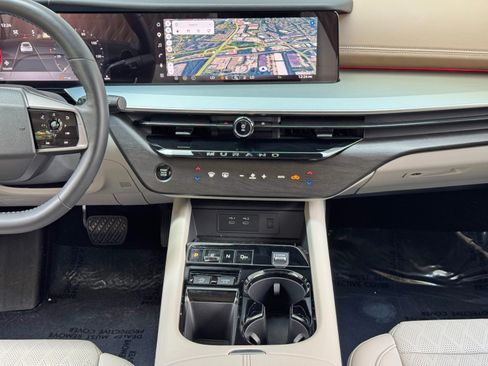 Used 2025 Nissan Murano Platinum w/ Cargo Package AWD/4WD image 25