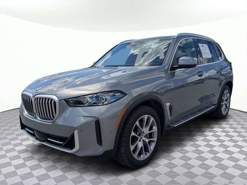 Used 2024 BMW X5 xDrive40i AWD/4WD image 9