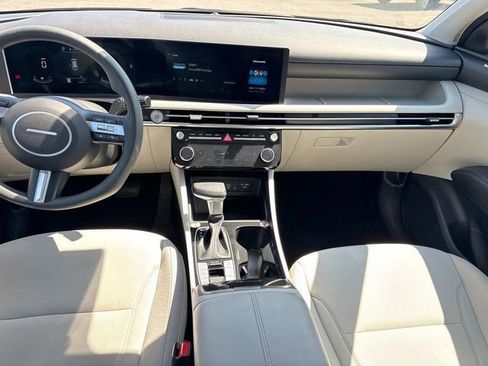 Used 2025 Hyundai Tucson SEL FWD image 20
