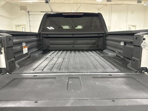 Used 2024 Honda Ridgeline Sport image 23