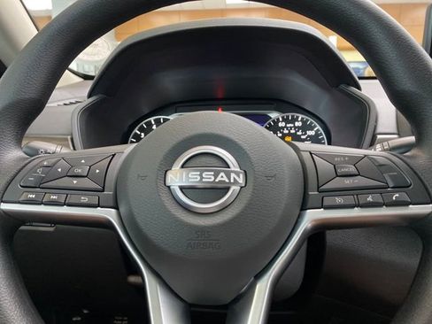 New 2025 Nissan Altima 2.5 SV w/ SV Special Edition Package image 16