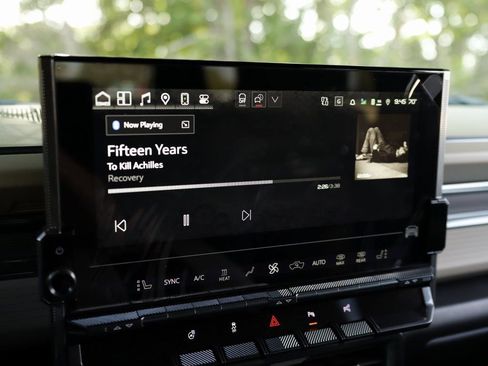 New 2026 GMC Hummer EV SUV image 13