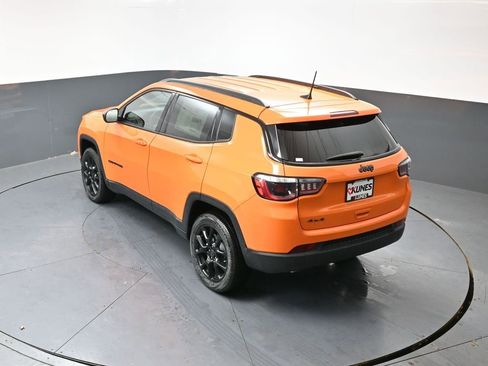 New 2026 Jeep Compass Latitude AWD/4WD image 34