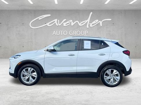 Used 2025 Buick Encore GX Preferred FWD image 16