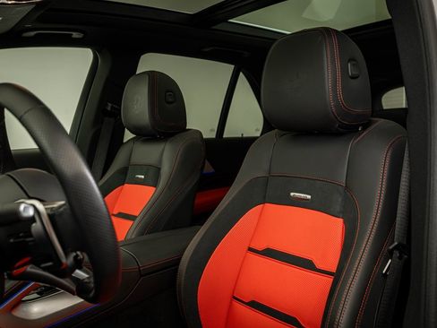 Certified 2025 Mercedes-Benz GLE 53 AMG GLE 53 AMG image 23