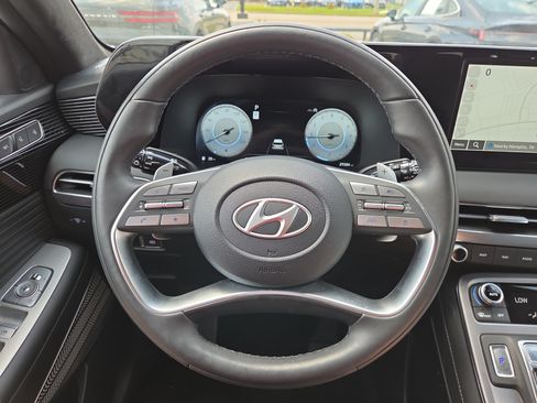 Certified 2025 Hyundai Palisade Calligraphy AWD/4WD image 13