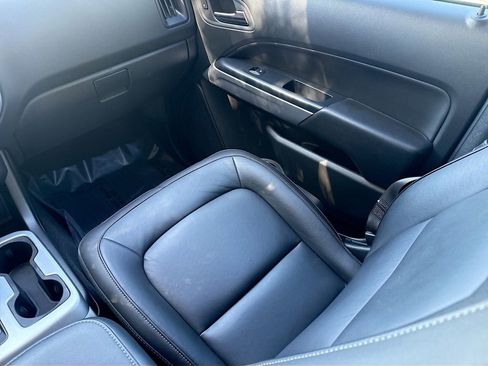 Used 2022 Chevrolet Colorado ZR2 AWD/4WD image 23
