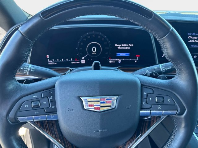 Used 2023 Cadillac Escalade Premium Luxury AWD/4WD image 29