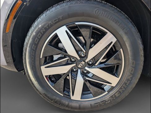 Used 2021 Kia Sorento EX FWD image 25