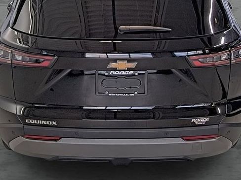 New 2026 Chevrolet Equinox LT w/ Convenience Package II image 11