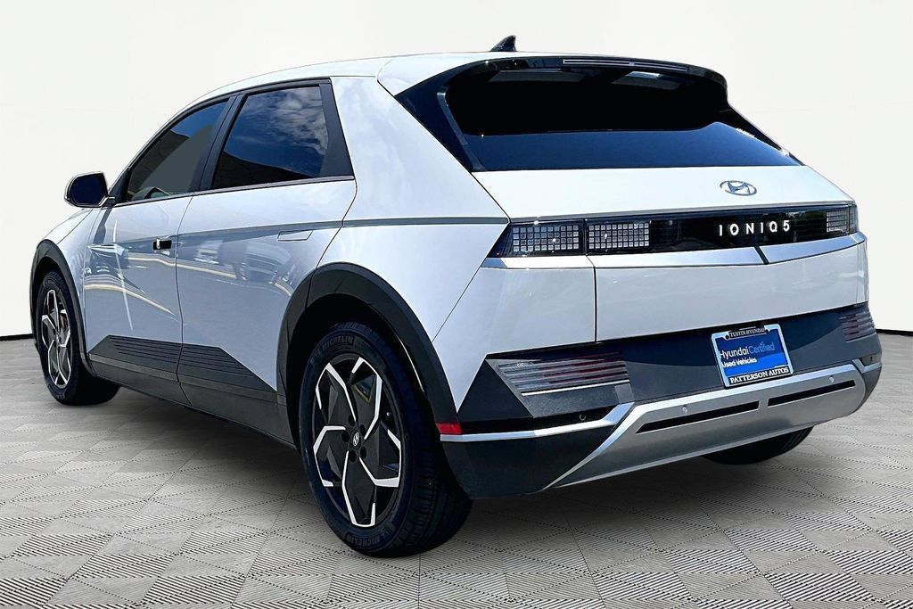 Certified 2024 Hyundai Ioniq 5 SEL RWD image 6