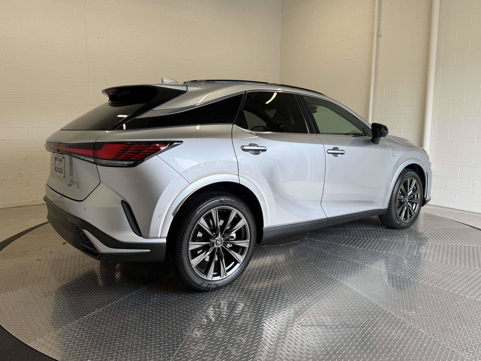 Used 2024 Lexus RX 350 F Sport w/ Convenience Package AWD/4WD image 10