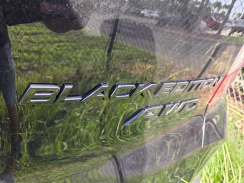Used 2025 Honda Passport Black Edition image 4