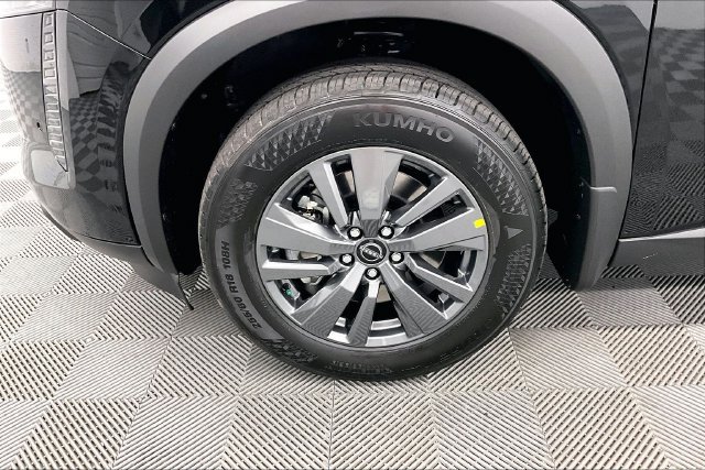 New 2026 Nissan Pathfinder SV FWD image 12