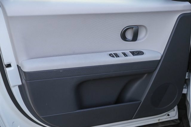 New 2026 Hyundai Ioniq 5 SEL RWD image 23