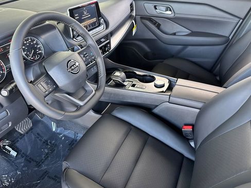 New 2026 Nissan Rogue Dark Armor image 7