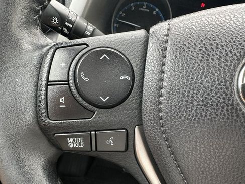 Used 2017 Toyota RAV4 XLE w/ Plus Extra Value Package AWD/4WD image 28