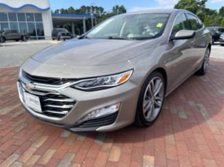Used 2024 Chevrolet Malibu LT FWD video 1