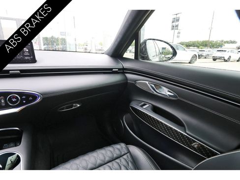 Used 2023 Genesis GV70 3.5T Sport w/ Sport Prestige Package AWD/4WD image 12