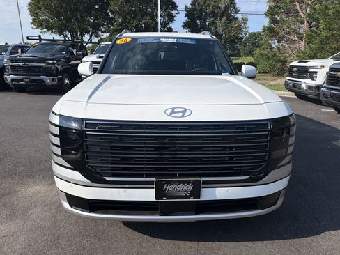 Used 2026 Hyundai Palisade Calligraphy AWD/4WD image 3