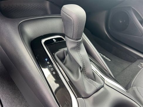 Used 2025 Toyota Corolla LE image 30