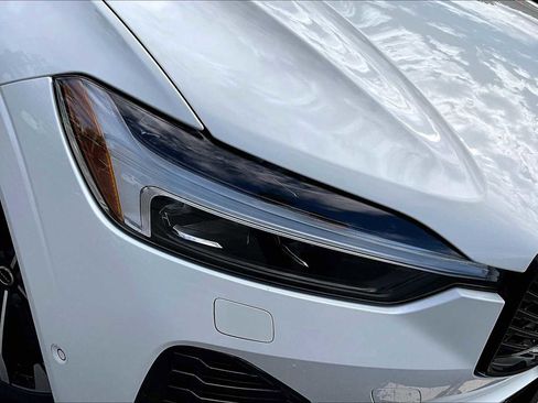 New 2026 Volvo XC60 B5 Plus w/ Protection Package Premier image 15