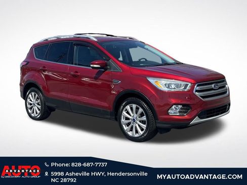 Used 2017 Ford Escape Titanium AWD/4WD image 1