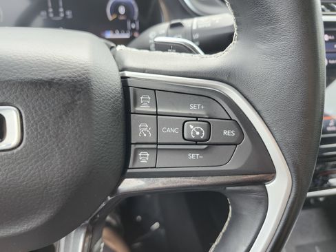 Used 2021 Jeep Grand Cherokee L Laredo AWD/4WD image 33