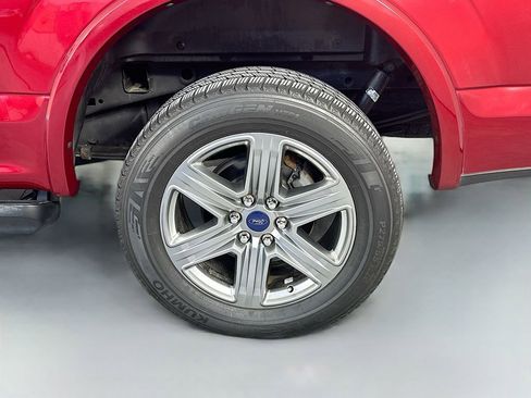 Used 2018 Ford F150 Lariat w/ Equipment Group 502A Luxury image 33