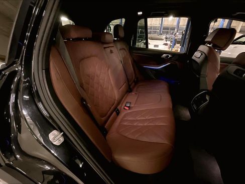 Used 2025 BMW X5 xDrive40i image 19