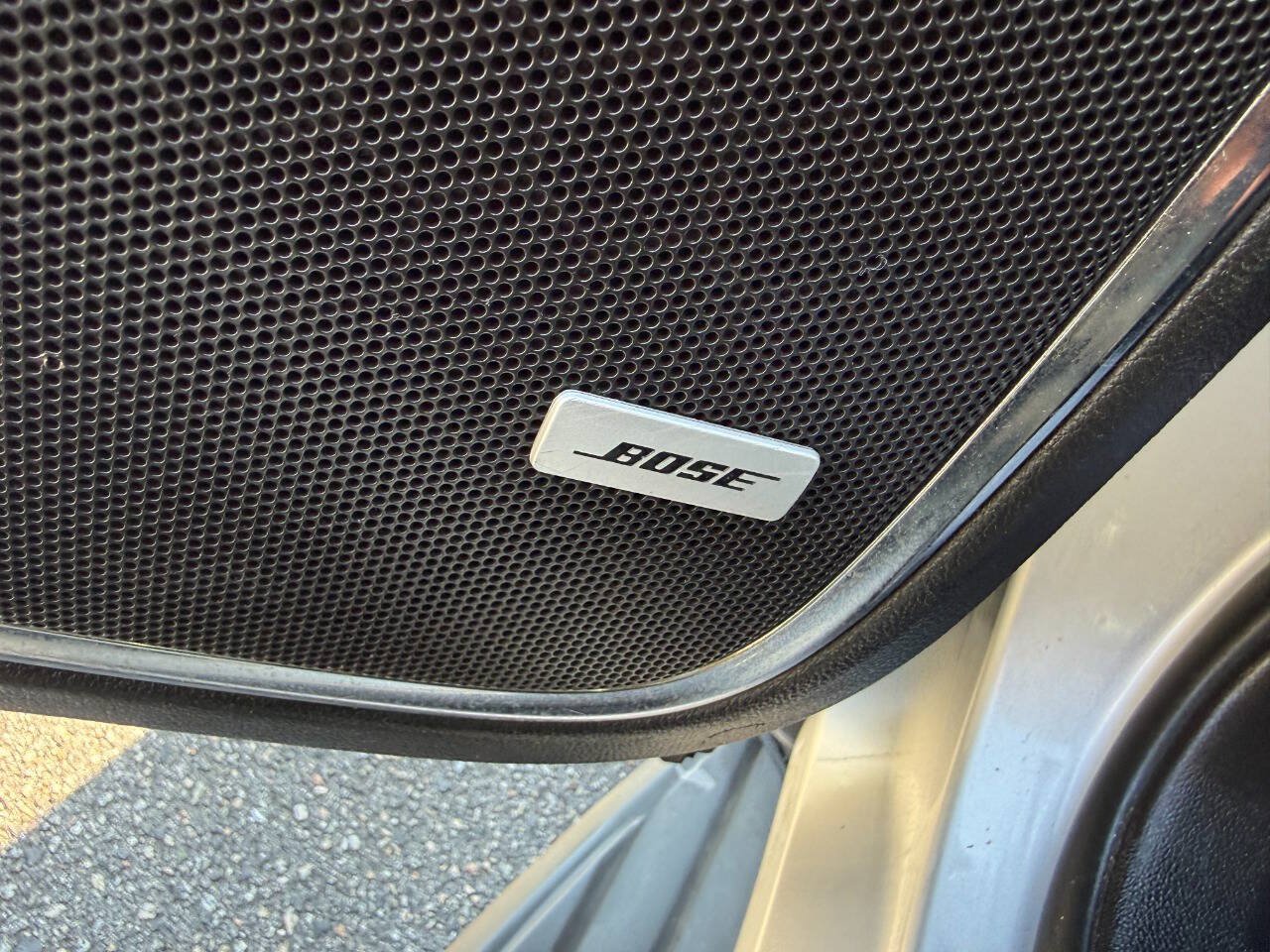 Used 2015 Chevrolet Tahoe LT RWD image 40