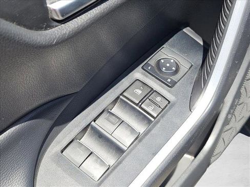 Used 2024 Toyota RAV4 XLE FWD image 11