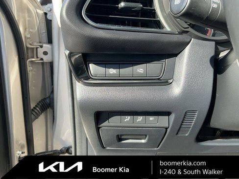 Used 2024 MAZDA CX-30 AWD 2.5 S w/ Preferred Package image 19