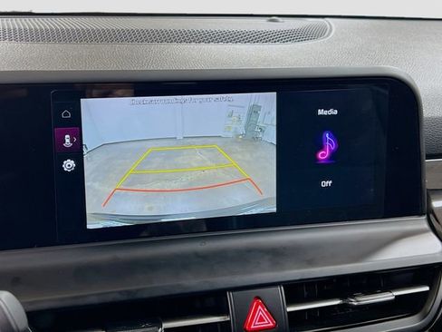 Certified 2025 Kia Seltos S image 14