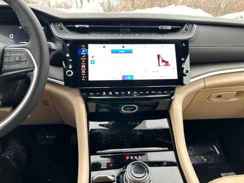 New 2026 Jeep Grand Cherokee L Limited w/ Trailer Tow Package image 18